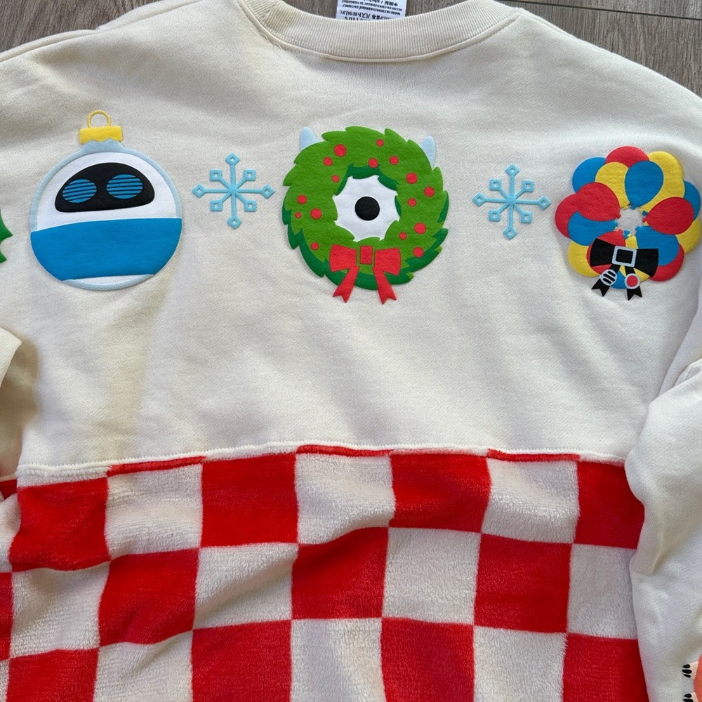 NWOT Disney Christmas Pixar Crewneck Spirit Jersey - Picture 6 of 7
